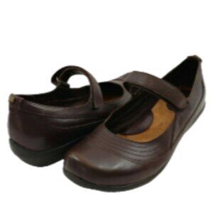 Bjorndal Helga Genuine Leather Mary Jane Shoes size 10 Brown Comfort Soft Padded